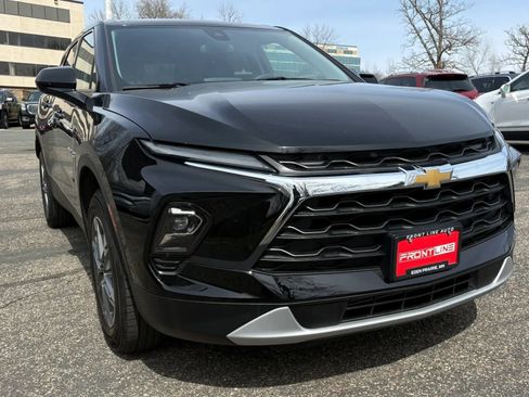 Used 2023 Chevrolet Blazer LT image 13
