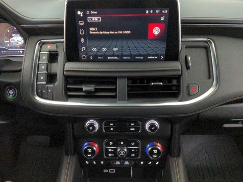 Used 2024 GMC Yukon AT4 AWD/4WD image 32