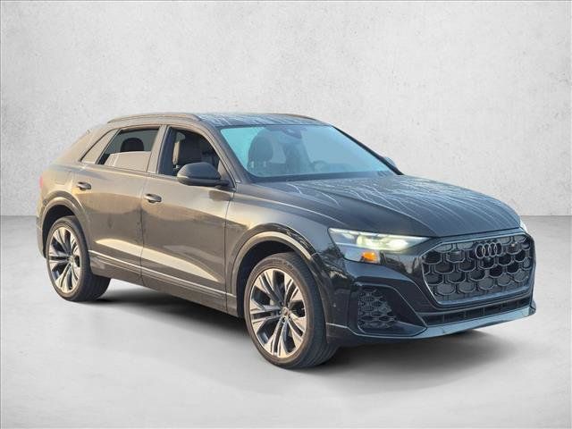 Used 2024 Audi Q8 Premium Plus w/ Premium Plus Package AWD/4WD image 3