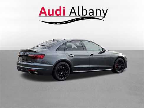 Used 2024 Audi A4 2.0T Prestige image 4