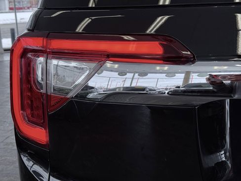 Used 2023 GMC Acadia Denali w/ Denali Ultimate Package image 34