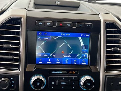 Used 2021 Ford F350 Platinum image 19