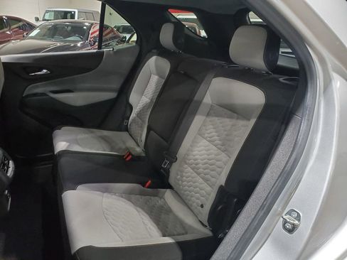 Used 2020 Chevrolet Equinox LS w/ LS Convenience Package image 22
