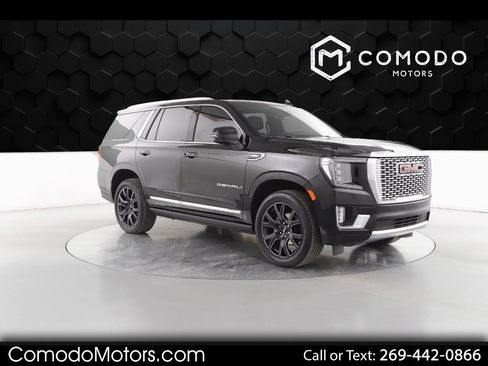 Used 2024 GMC Yukon Denali w/ Advanced Technology Package image 1