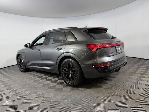 Used 2024 Audi Q8 e-tron Prestige AWD/4WD image 10