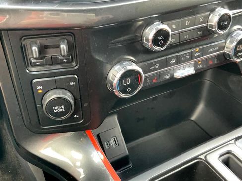 Used 2021 Ford F150 XLT w/ Equipment Group 302A High image 32