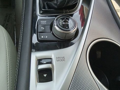 Used 2017 INFINITI Q50 3.0t Premium w/ 3.0T Premium Plus Package image 25