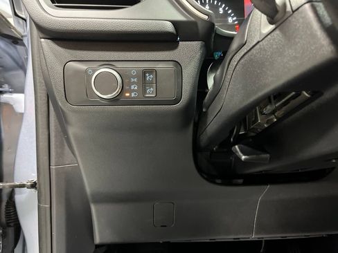 Used 2022 Ford Escape SE w/ Cold Weather Package AWD/4WD image 16