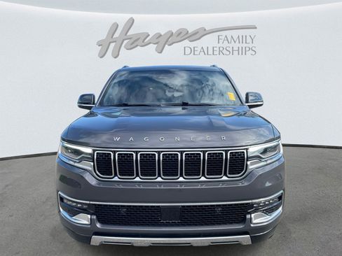 Used 2024 Jeep Wagoneer Series III image 28