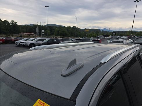 Used 2023 Chevrolet Tahoe LT AWD/4WD image 11
