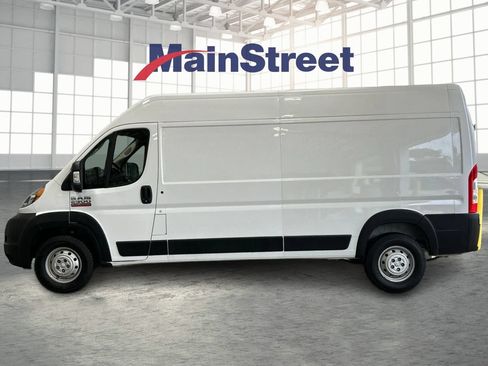 Used 2021 RAM ProMaster 2500 FWD image 2