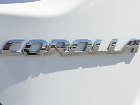 Used 2024 Toyota Corolla SE FWD image 5