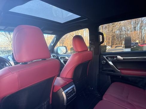 Used 2023 Lexus GX 460 Premium image 11