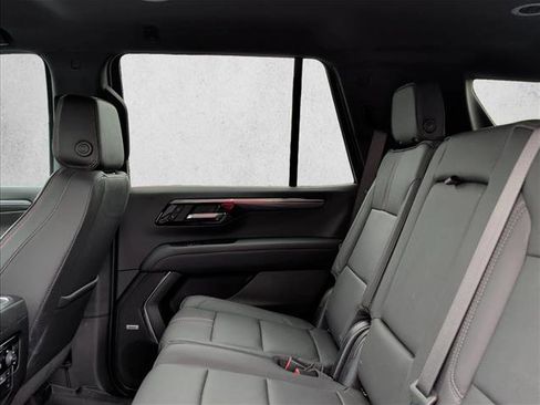 Used 2025 Chevrolet Tahoe RST w/ Comfort Package AWD/4WD image 16