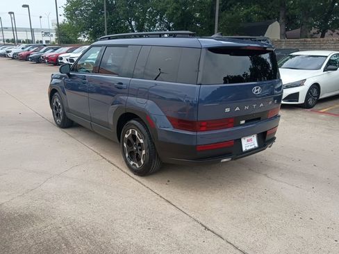 Used 2025 Hyundai Santa Fe SEL AWD/4WD image 8
