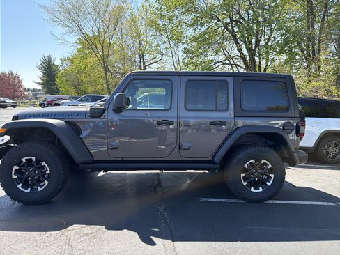 Certified 2025 Jeep Wrangler Unlimited Rubicon 4xe w/ Safety Group image 4