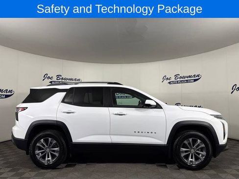 New 2026 Chevrolet Equinox LT w/ Convenience Package II AWD/4WD image 5