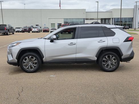 Used 2024 Toyota RAV4 XLE Premium AWD/4WD image 2