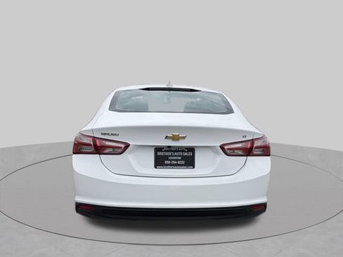 Used 2022 Chevrolet Malibu LT FWD image 5