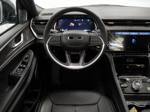 New 2026 Jeep Grand Cherokee Limited w/ Limited Altitude Package image 20