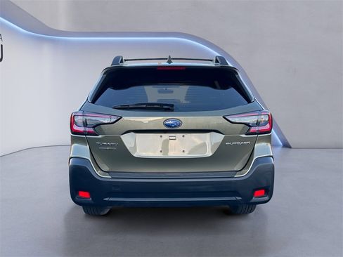 Certified 2023 Subaru Outback Premium image 4
