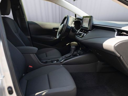 Used 2024 Toyota Corolla LE w/ LE Convenience Package AWD/4WD image 16