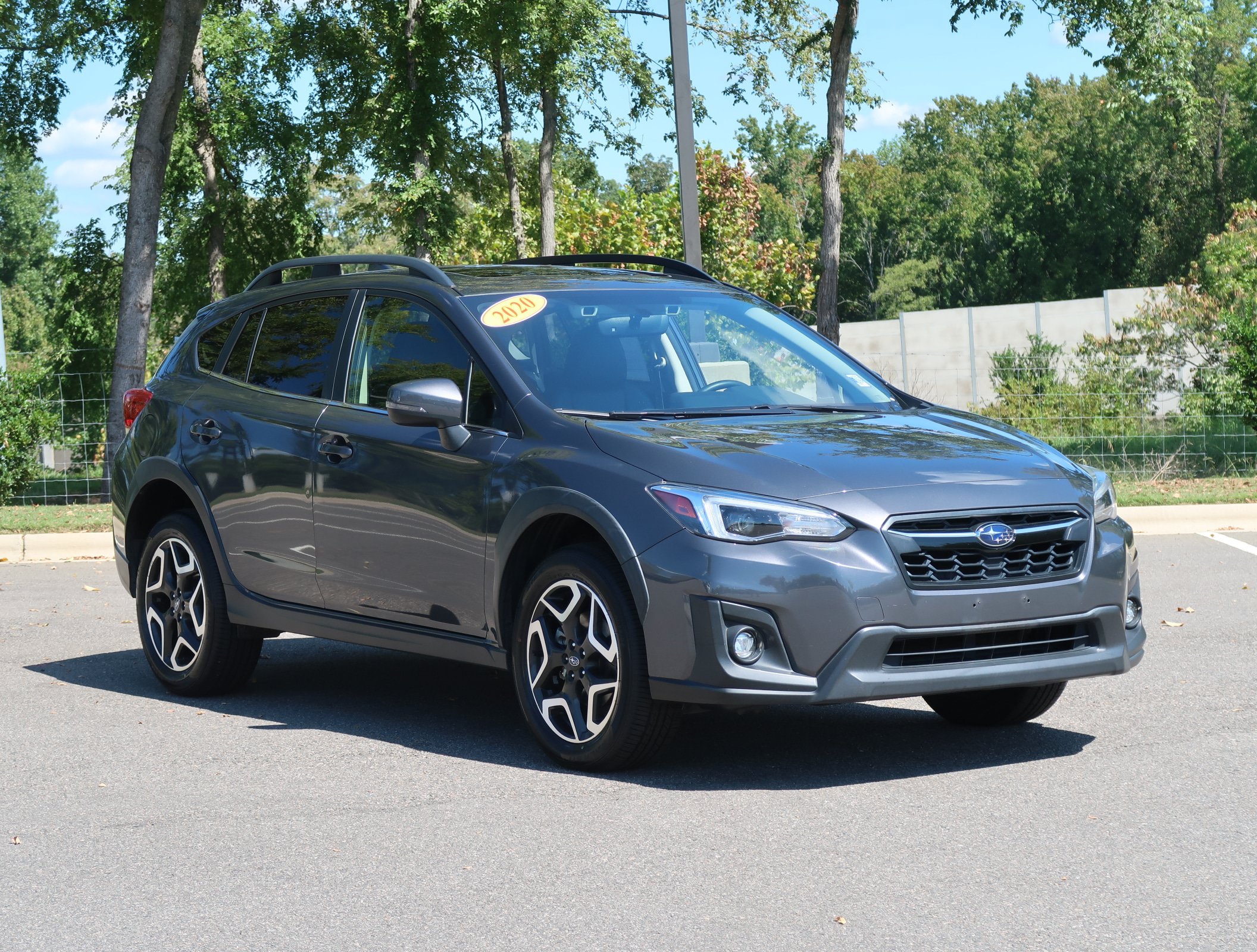 Used 2020 Subaru Crosstrek 2.0i Limited w/ Moonroof Package w/Navigation AWD/4WD image 1