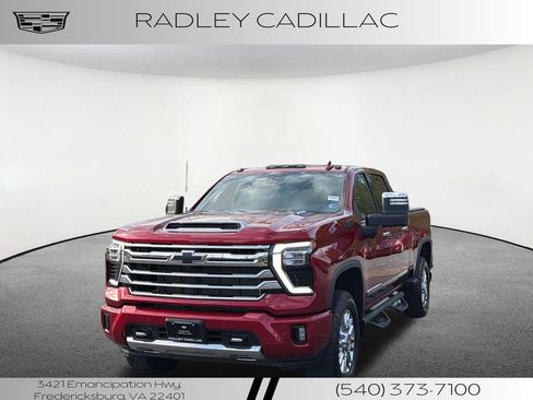 Used 2024 Chevrolet Silverado 2500 High Country w/ High Country Premium Package AWD/4WD image 1