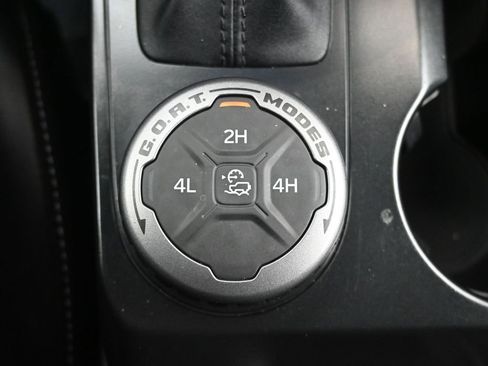 Used 2025 Ford Bronco Outer Banks image 28