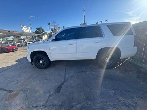 Used 2019 Chevrolet Tahoe Special Service 4x4 4dr SUV image 3