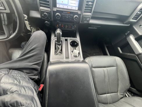 Used 2018 Ford F150 XLT w/ Equipment Group 302A Luxury image 10