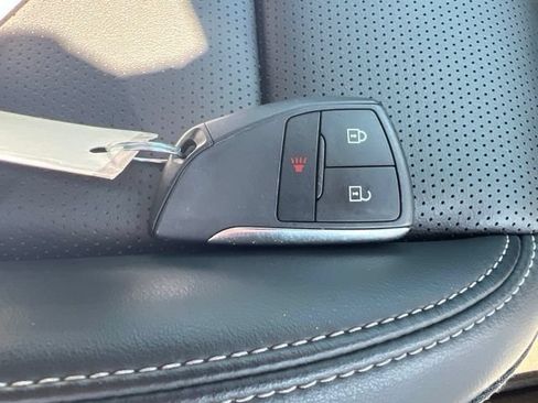 Used 2024 Buick Envision Preferred AWD/4WD image 37