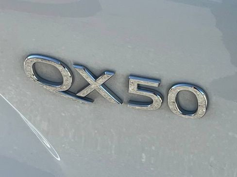 Used 2019 INFINITI QX50 Essential w/ Proassist Package FWD image 37