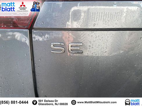 Used 2022 Volkswagen Tiguan SE R-Line image 16