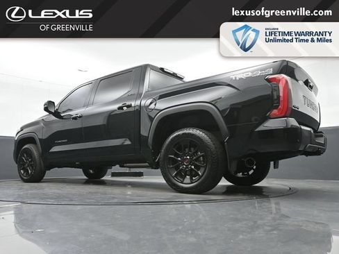 Used 2023 Toyota Tundra Limited w/ TRD Off-Road Package AWD/4WD image 40