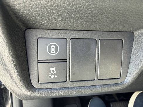 Used 2020 Honda Accord EX image 19