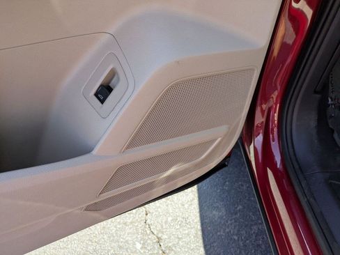 Used 2019 Volkswagen Atlas SE w/ Panoramic Sunroof Package FWD image 12