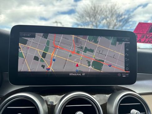 Used 2019 Mercedes-Benz C 300 4MATIC Sedan image 32