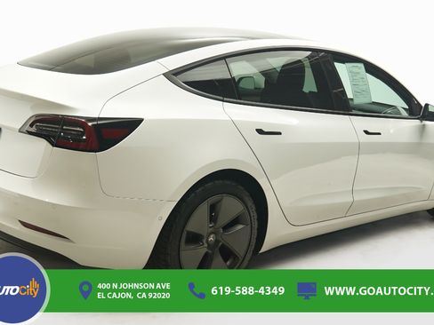 Used 2021 Tesla Model 3 Standard Range Plus RWD image 6