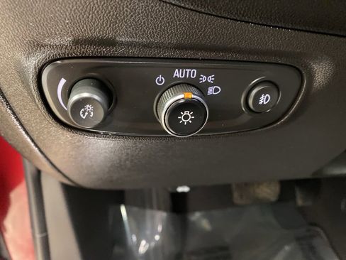 Used 2020 Chevrolet Equinox Premier AWD/4WD image 41