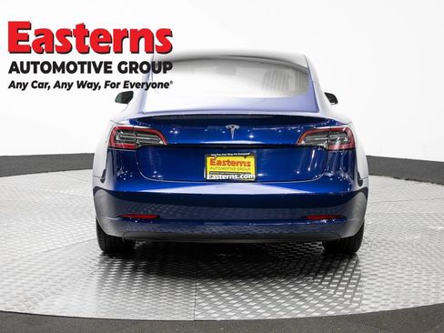 Used 2020 Tesla Model 3 Standard Range RWD image 6