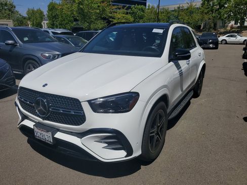 Used 2024 Mercedes-Benz GLE 350 4MATIC image 1