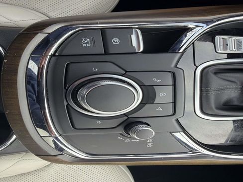 Used 2022 MAZDA CX-9 Signature image 35