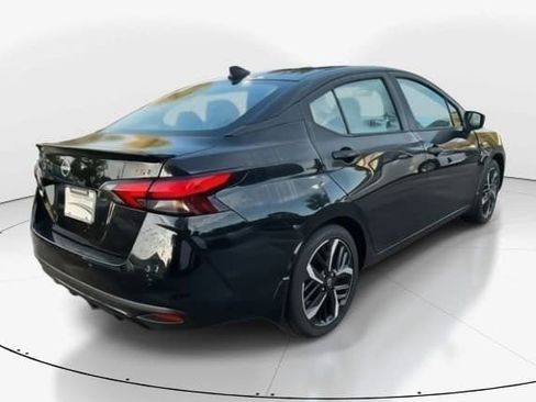 New 2025 Nissan Versa SR w/ Trunk Package image 11
