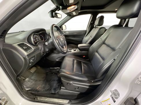 Used 2021 Jeep Grand Cherokee Limited image 19