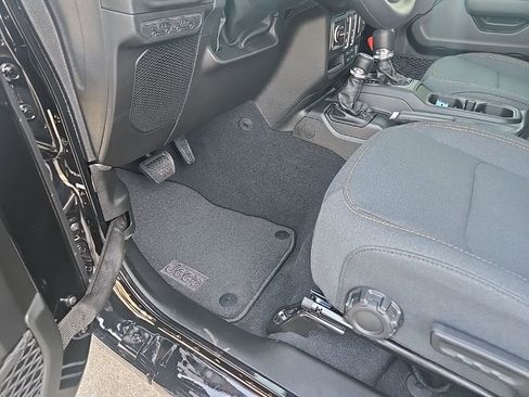 New 2026 Jeep Wrangler Sport AWD/4WD image 35