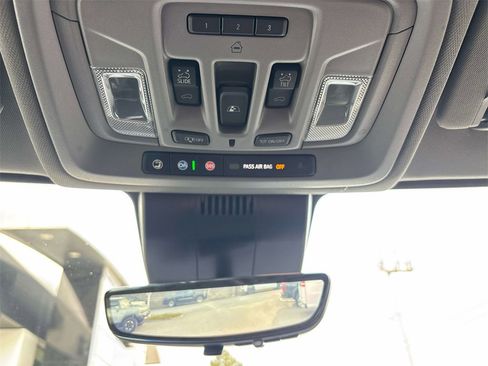 Used 2024 GMC Sierra 2500 Denali w/ Denali Reserve Package image 26