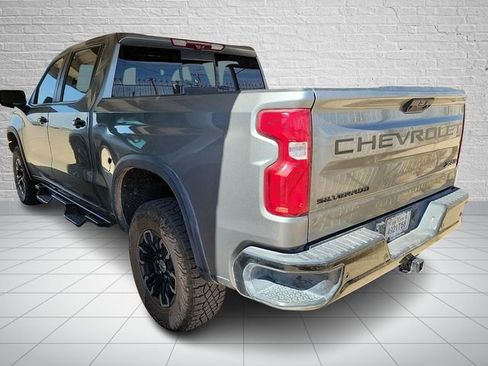 Used 2024 Chevrolet Silverado 1500 ZR2 w/ Technology Package image 2