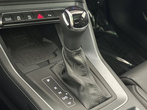 Used 2025 Audi Q3 2.0T Premium w/ Convenience Package image 20