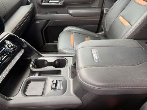 Certified 2024 GMC Sierra 2500 AT4 w/ Technology Package AWD/4WD image 22